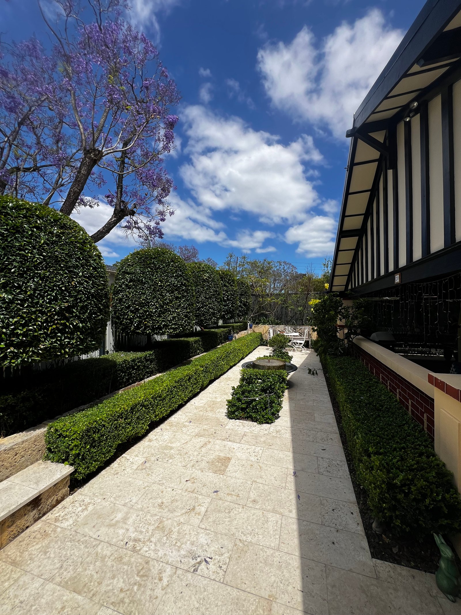 Vue globale d’un jardin aménagé par Morizet Garden