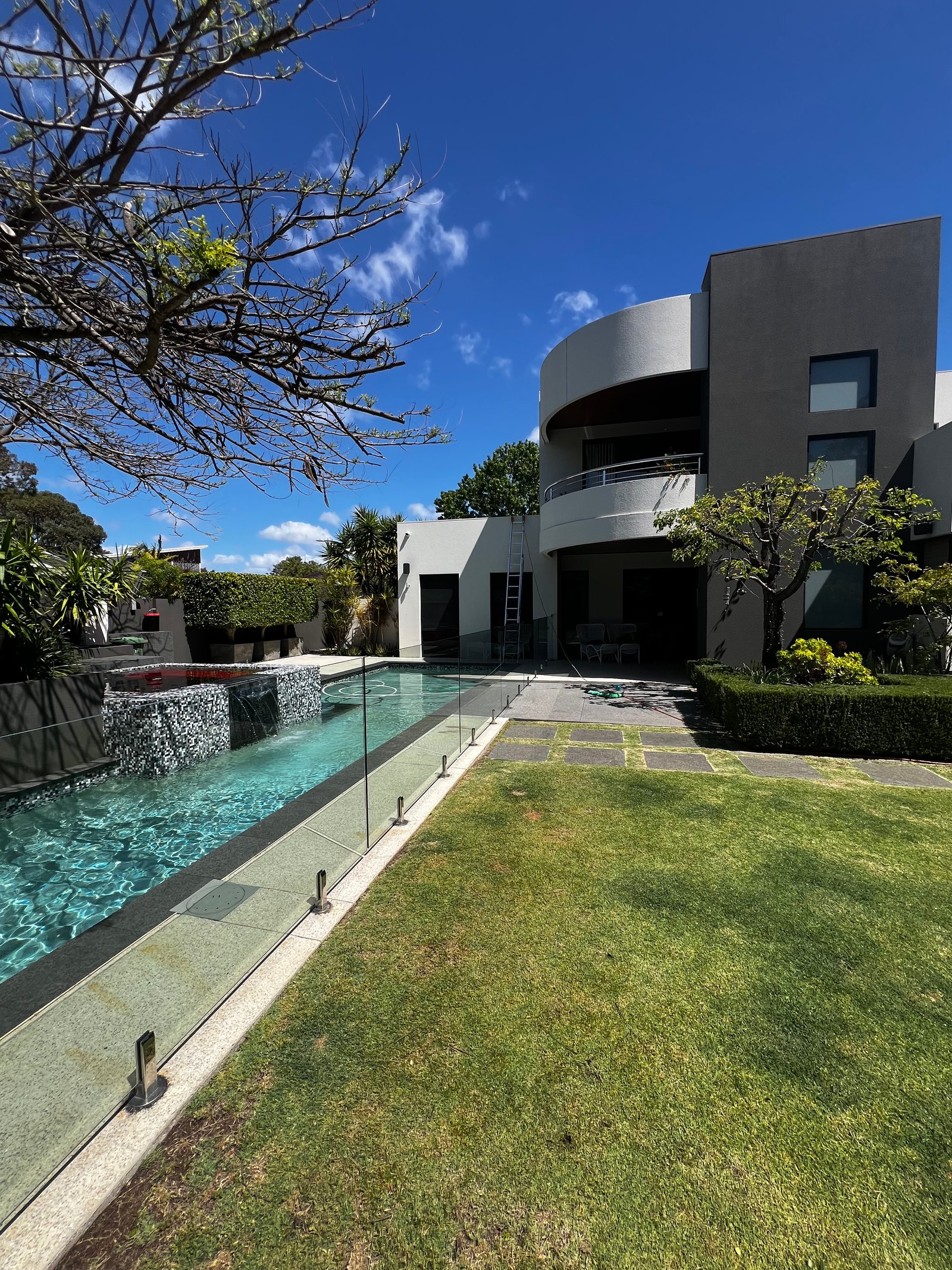 Travaux d’élagage Morizet Garden